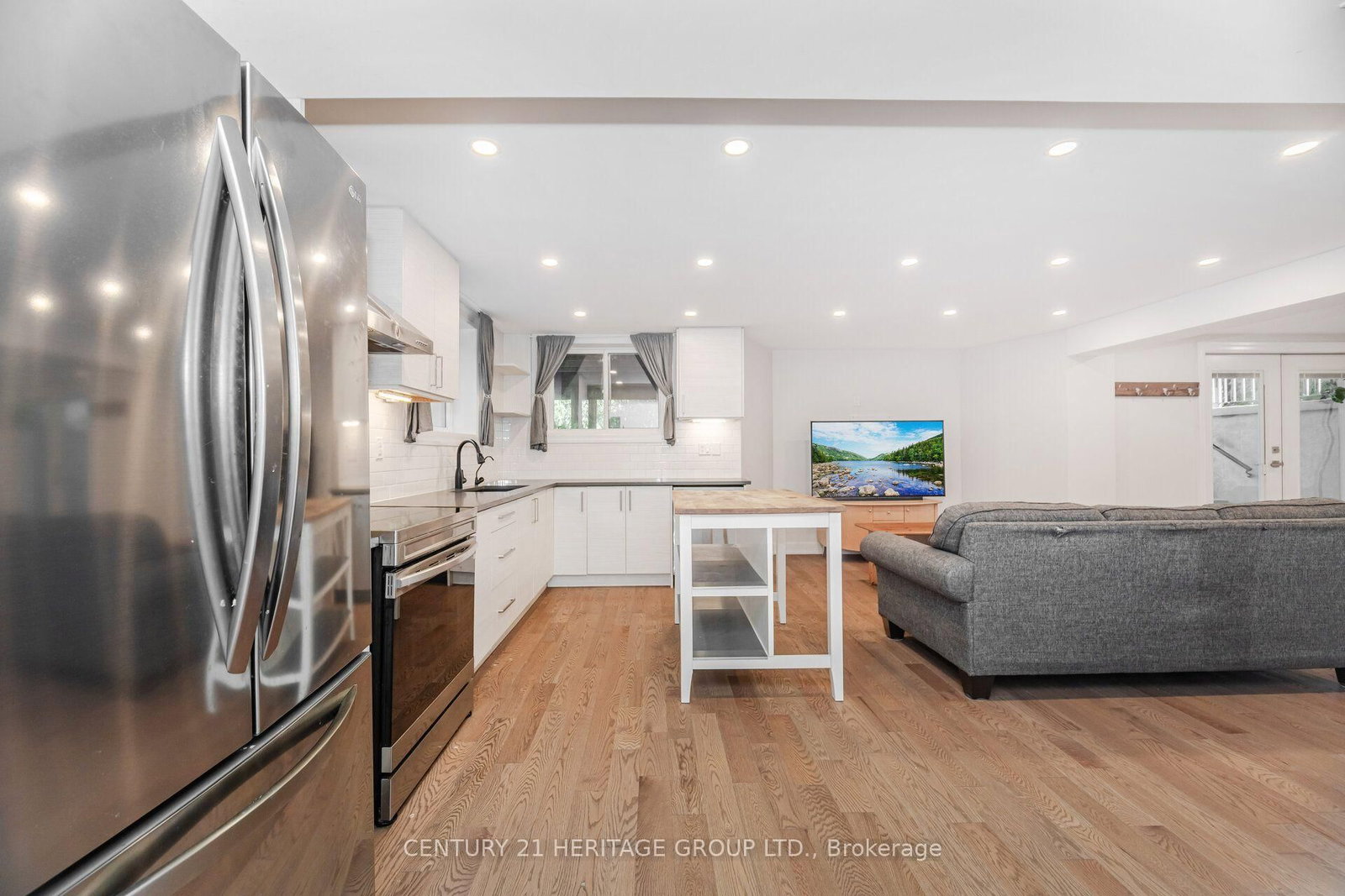 6 Vitlor Drive • Richmond Hill, ON photo 33