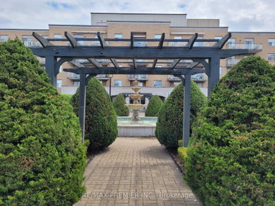 2506 Rutherford Road • #502 • Vaughan, ON photo 2
