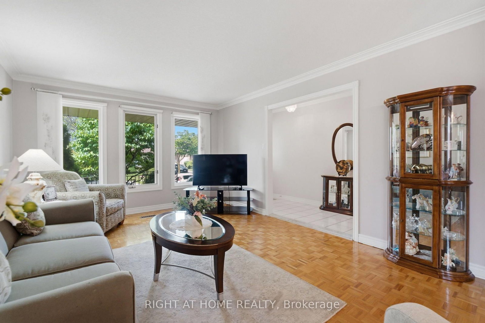 39 Dante Court • Vaughan, ON photo 9