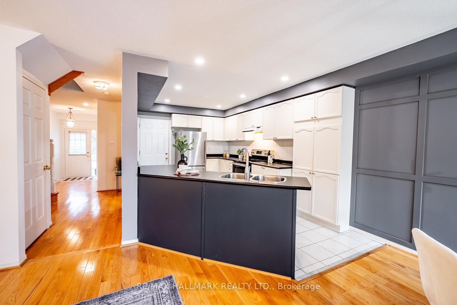 20 Willoway Court • Whitchurch-Stouffville, ON photo 15