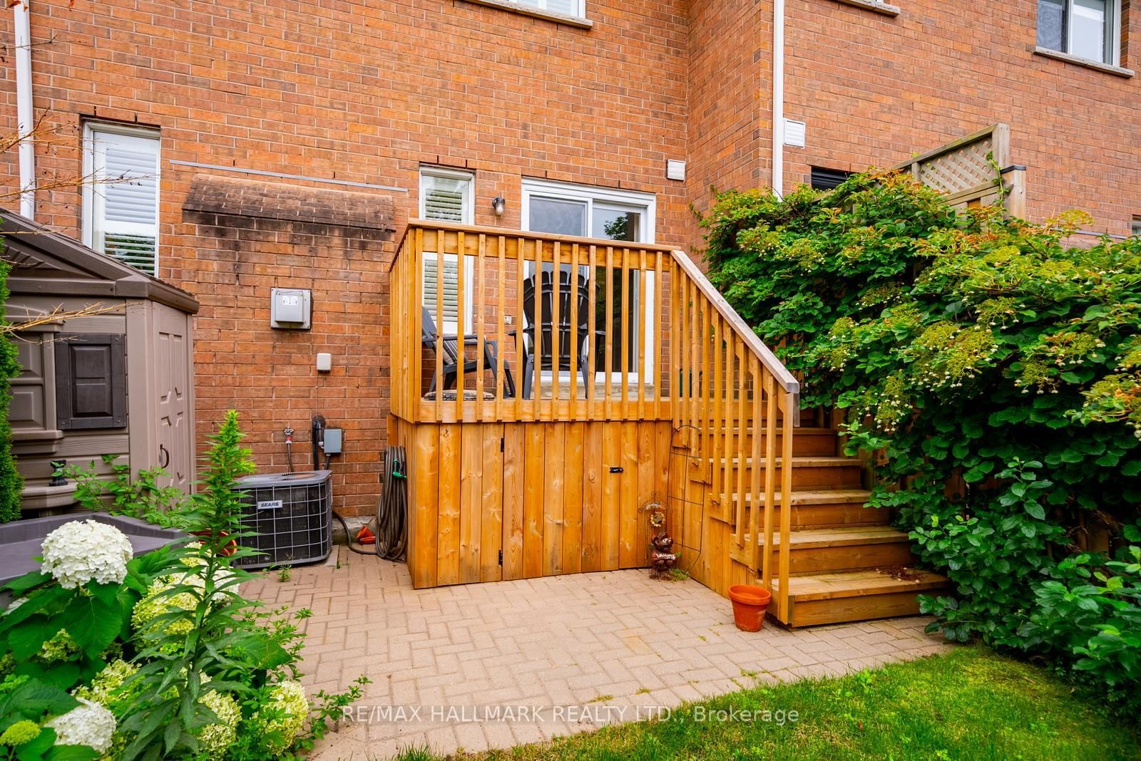 20 Willoway Court • Whitchurch-Stouffville, ON photo 33