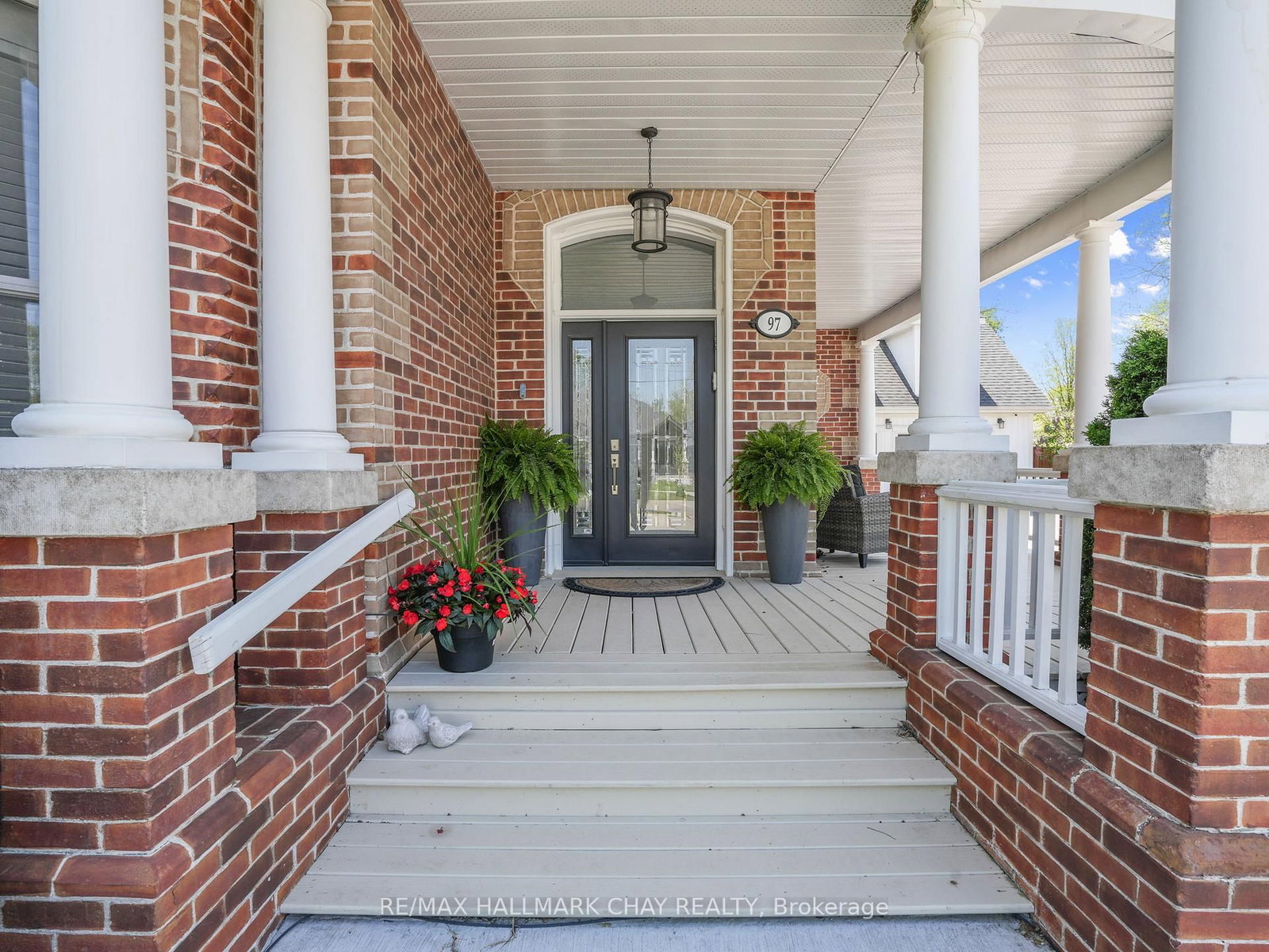 97 Nelson Street W • New Tecumseth, ON photo 6