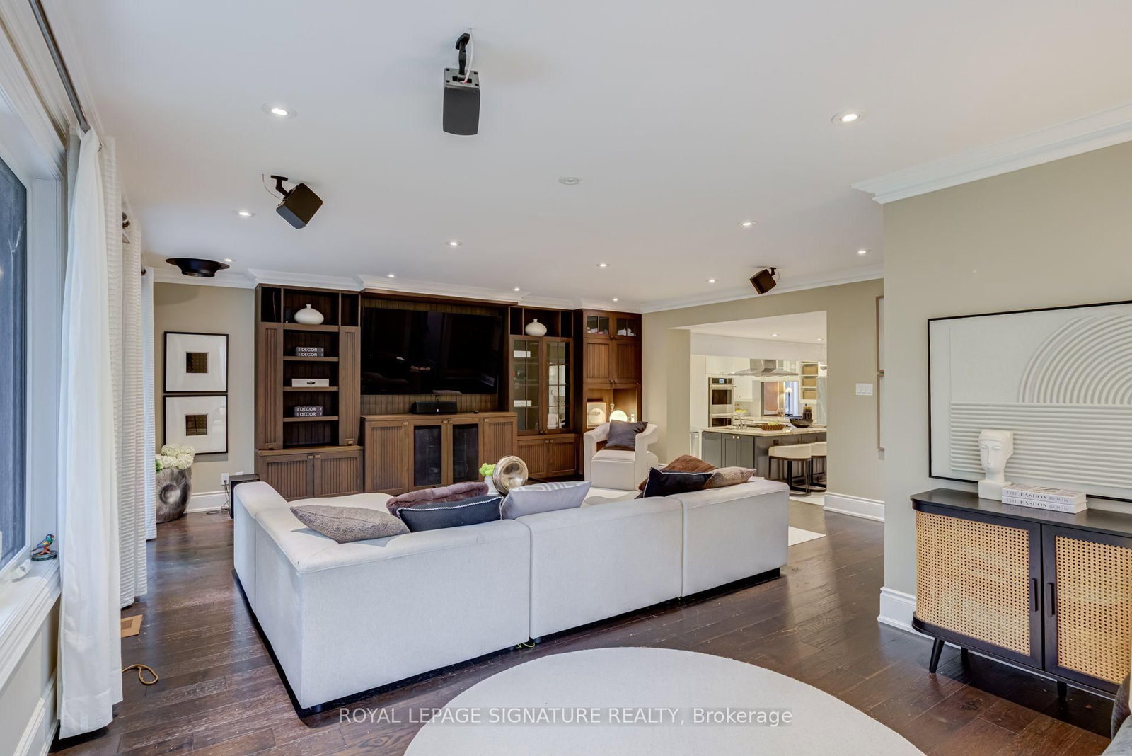 45 Pleasant Avenue • East Gwillimbury, ON photo 25