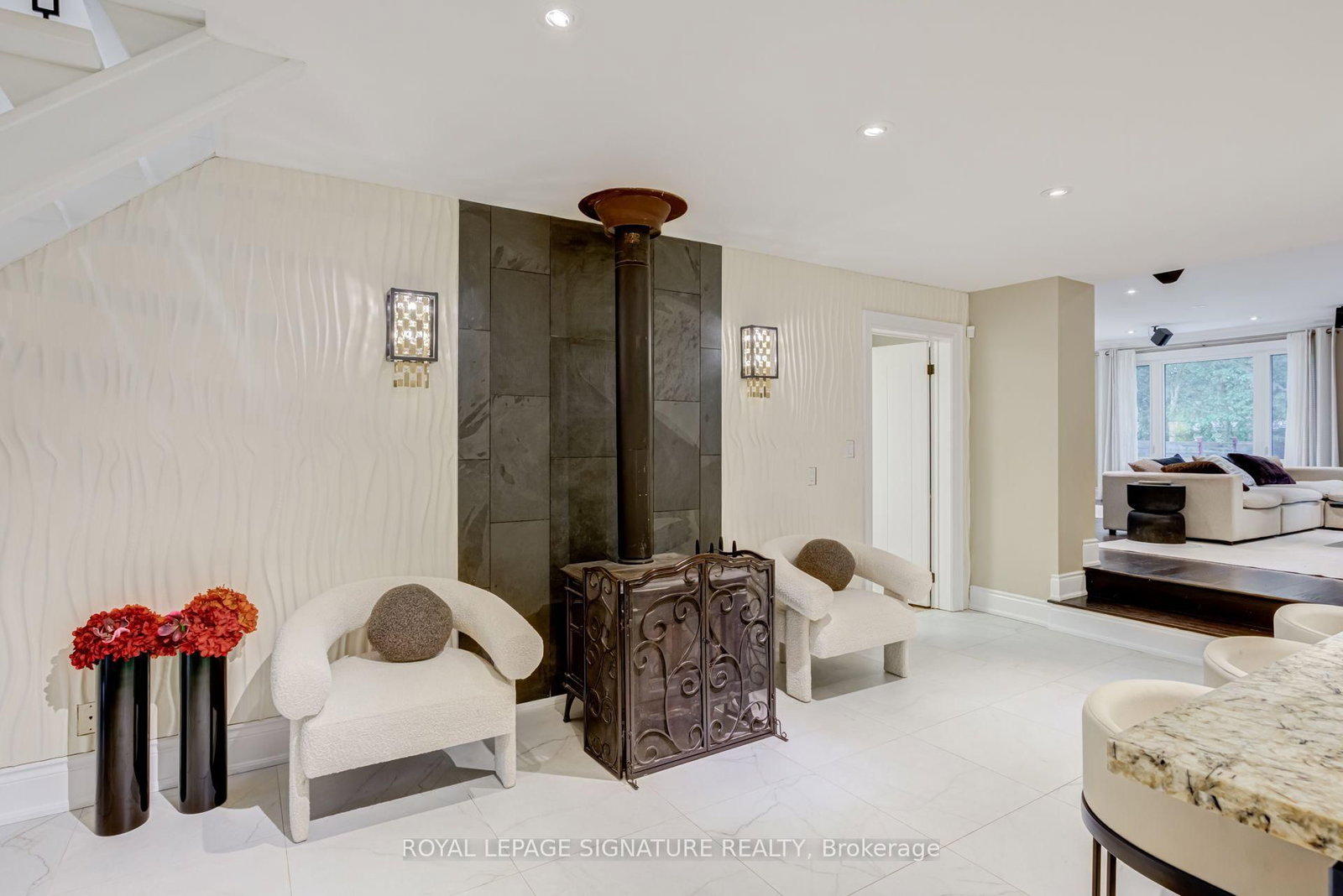 45 Pleasant Avenue • East Gwillimbury, ON photo 27