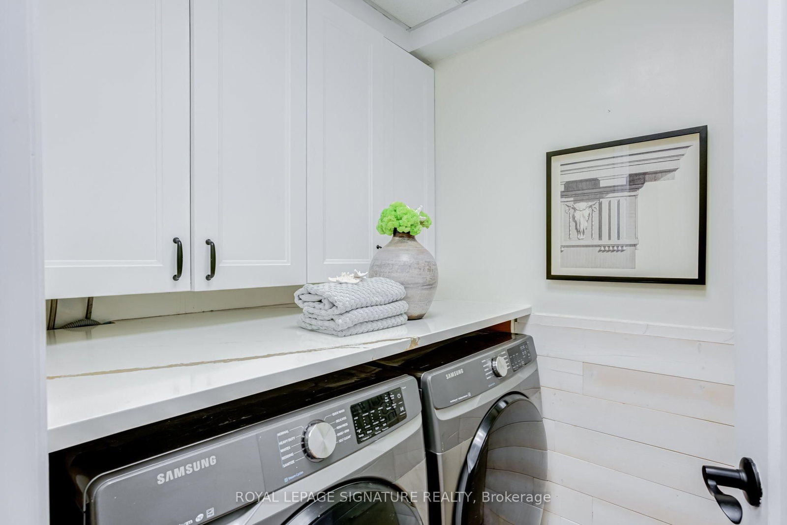 45 Pleasant Avenue • East Gwillimbury, ON photo 30