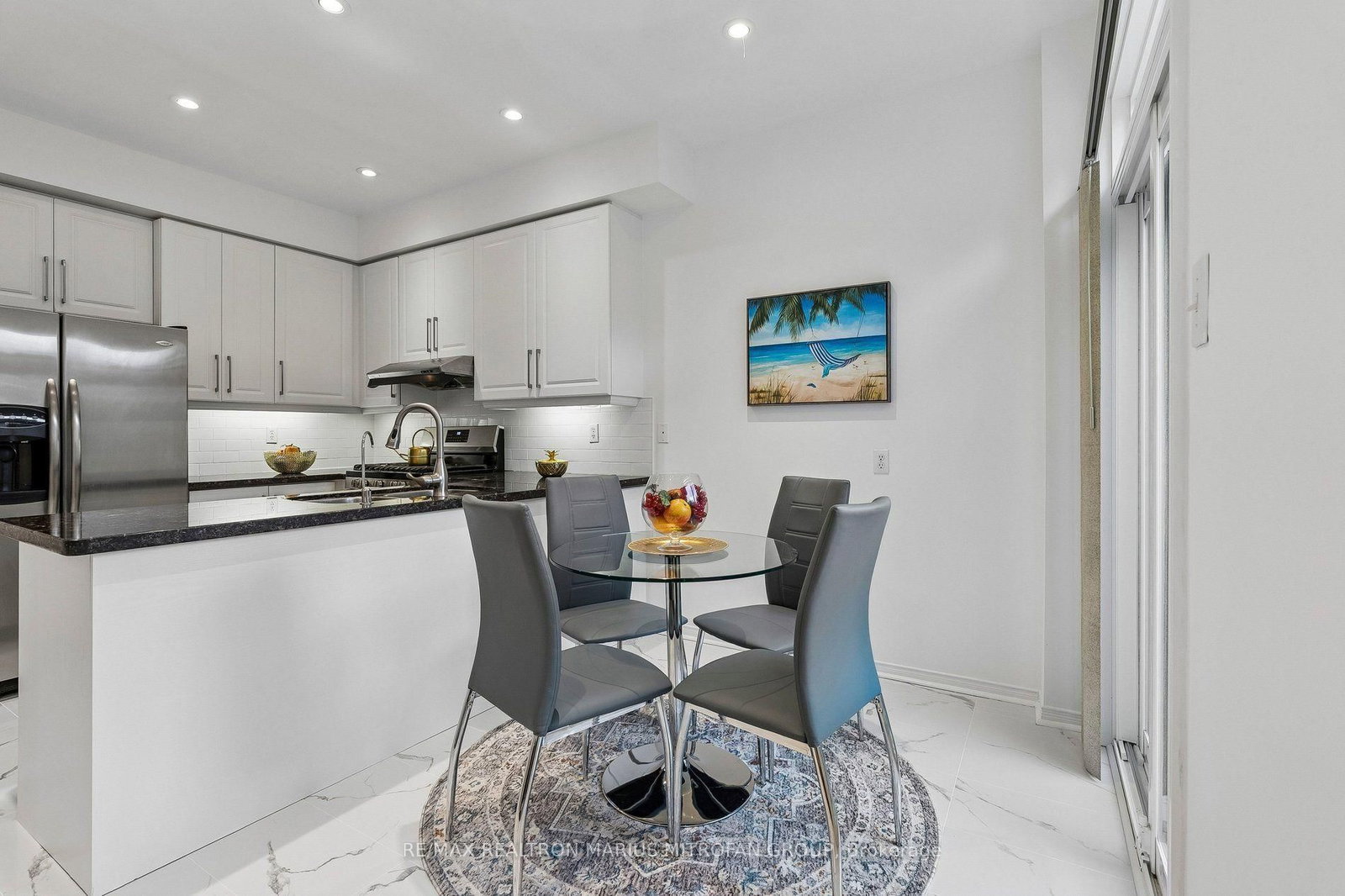 16 Trout Lily Avenue • Markham, ON photo 14