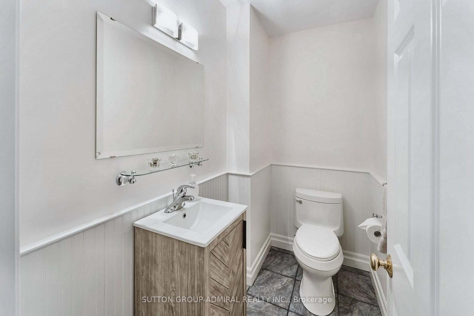 54 Starlight Crescent • Richmond Hill, ON photo 16