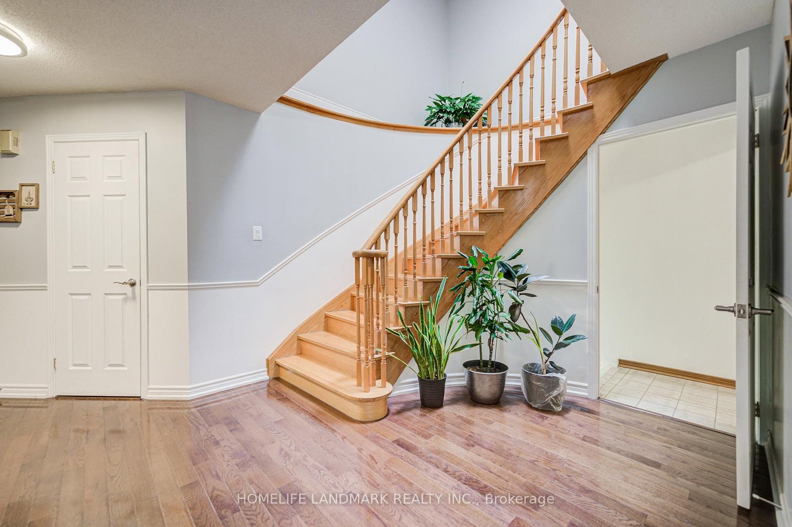35 Royal Palm Drive • Vaughan, ON photo 10