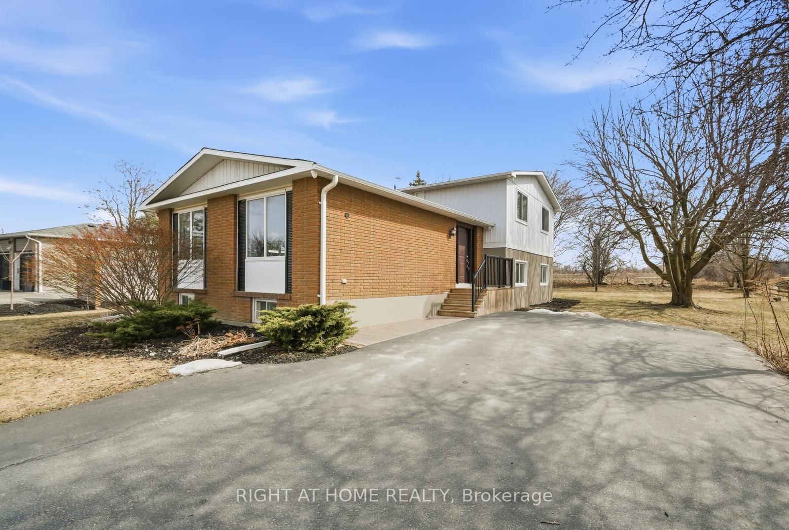 5885 7th Line • New Tecumseth, ON photo 2