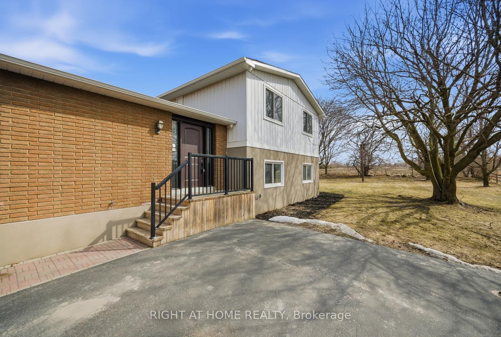 5885 7th Line • New Tecumseth, ON photo 5
