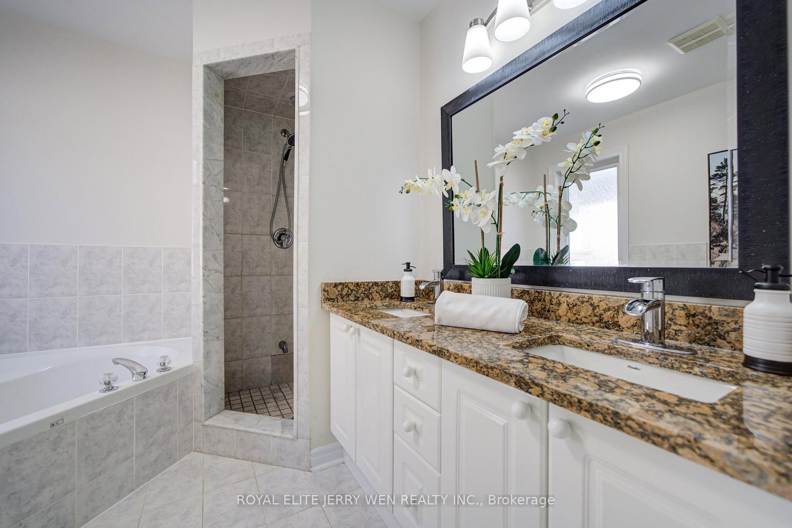 140 Frank Endean Road • Richmond Hill, ON photo 15