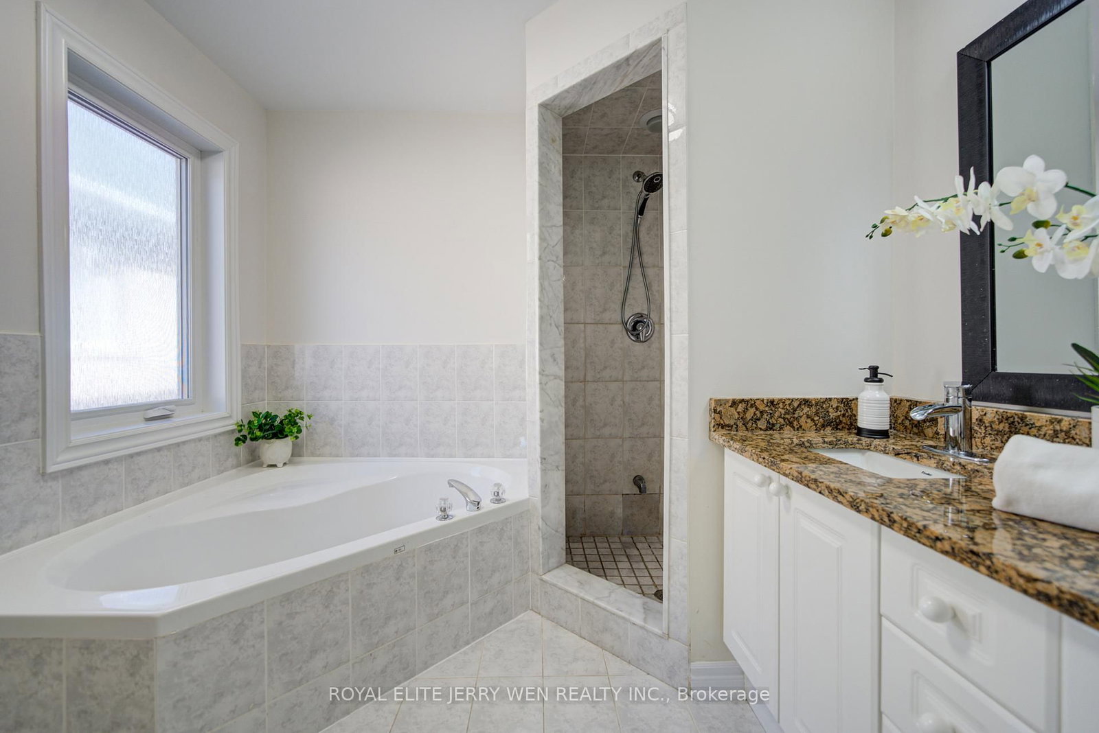 140 Frank Endean Road • Richmond Hill, ON photo 16