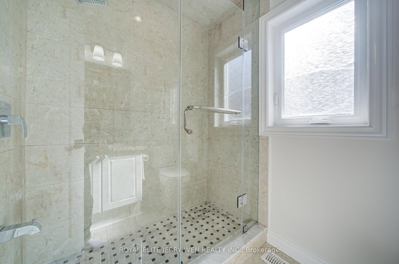 140 Frank Endean Road • Richmond Hill, ON photo 18