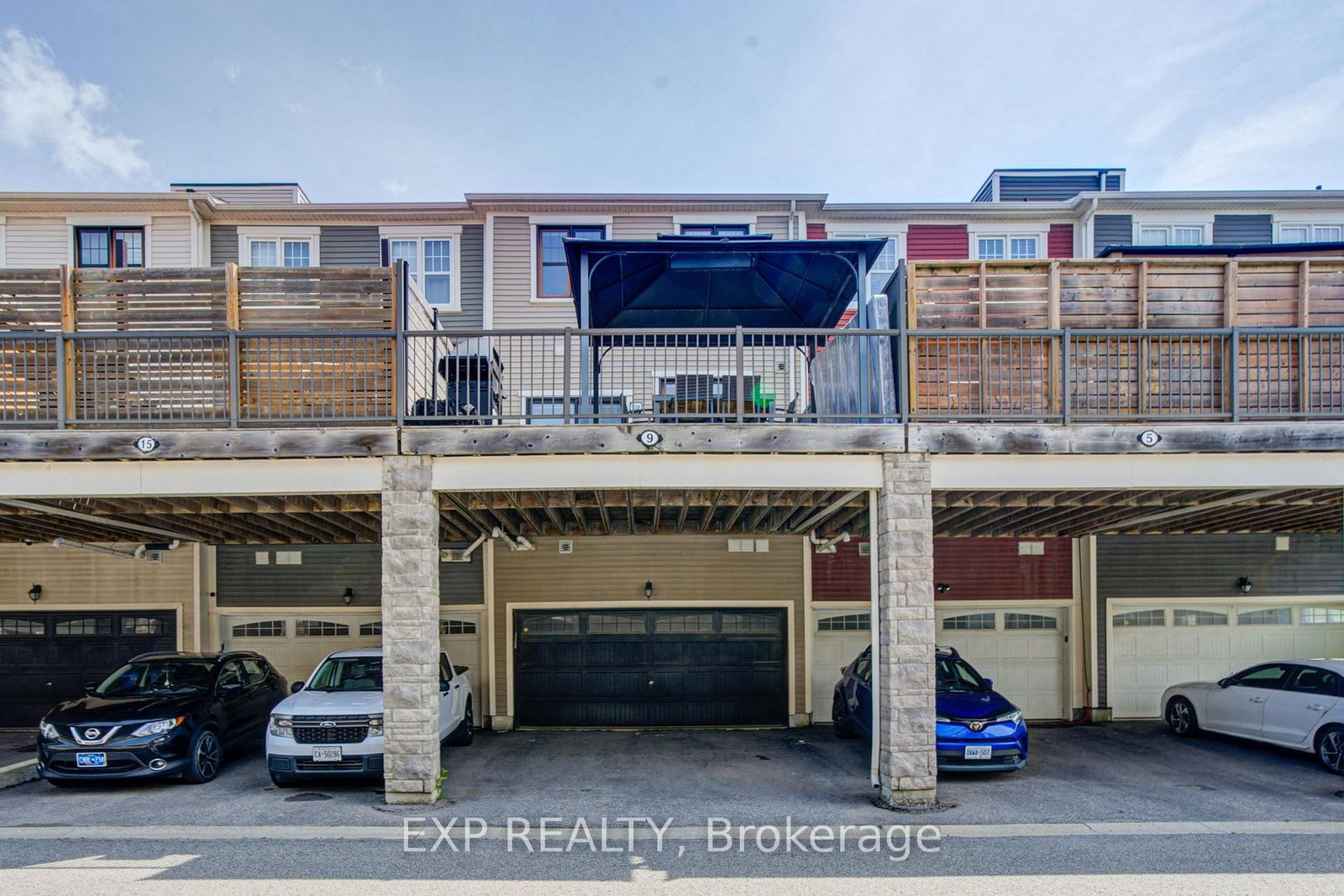 9 Milt Storey Lane • Whitchurch-Stouffville, ON photo 45