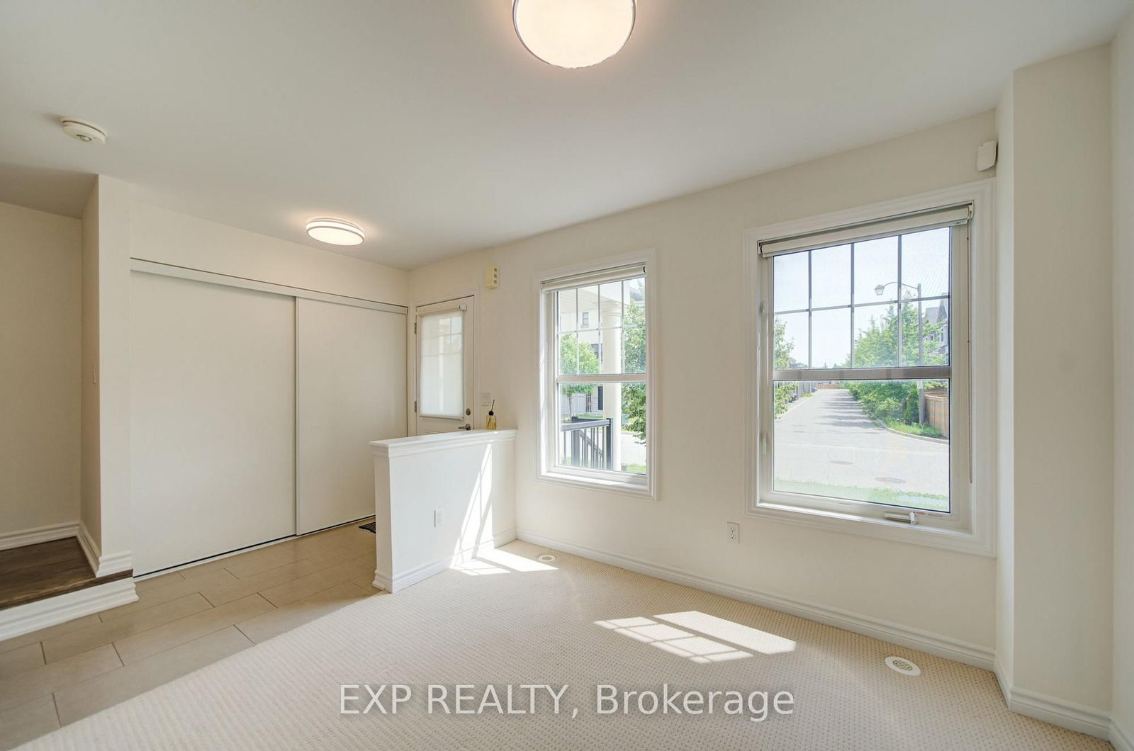 9 Milt Storey Lane • Whitchurch-Stouffville, ON photo 7