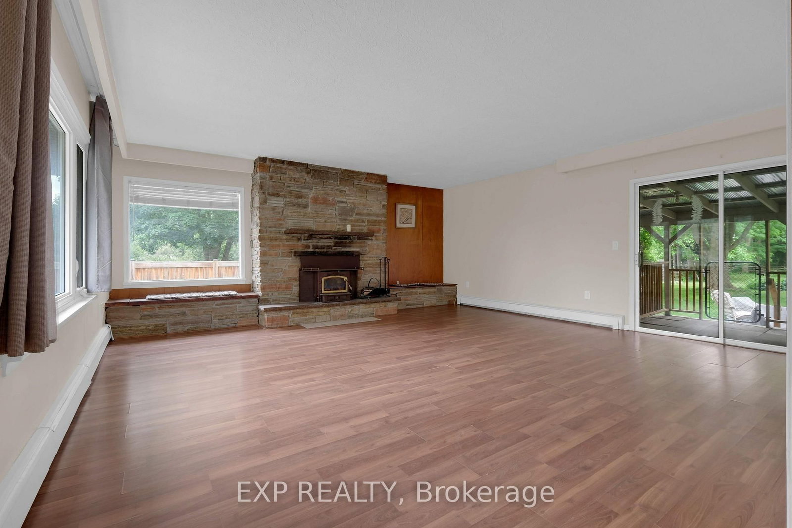 5373 Aurora Road, Whitchurch-Stouffville 5