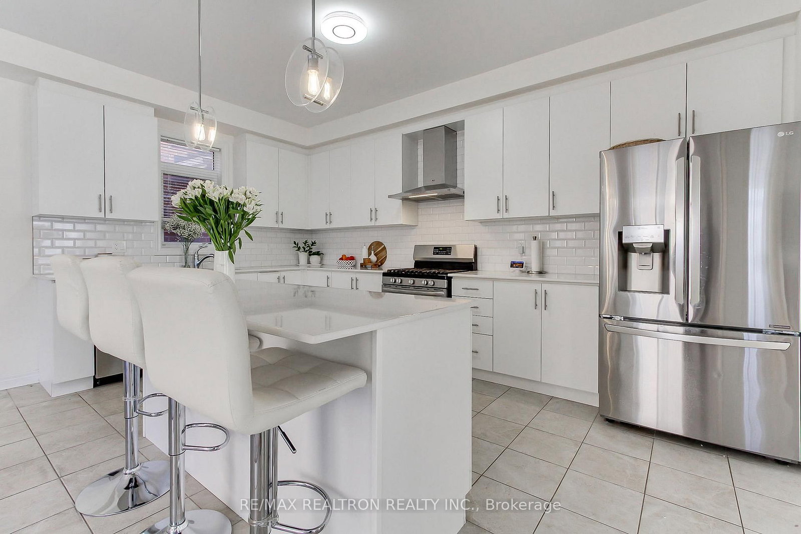2236 Lozenby Street • Innisfil, ON photo 11