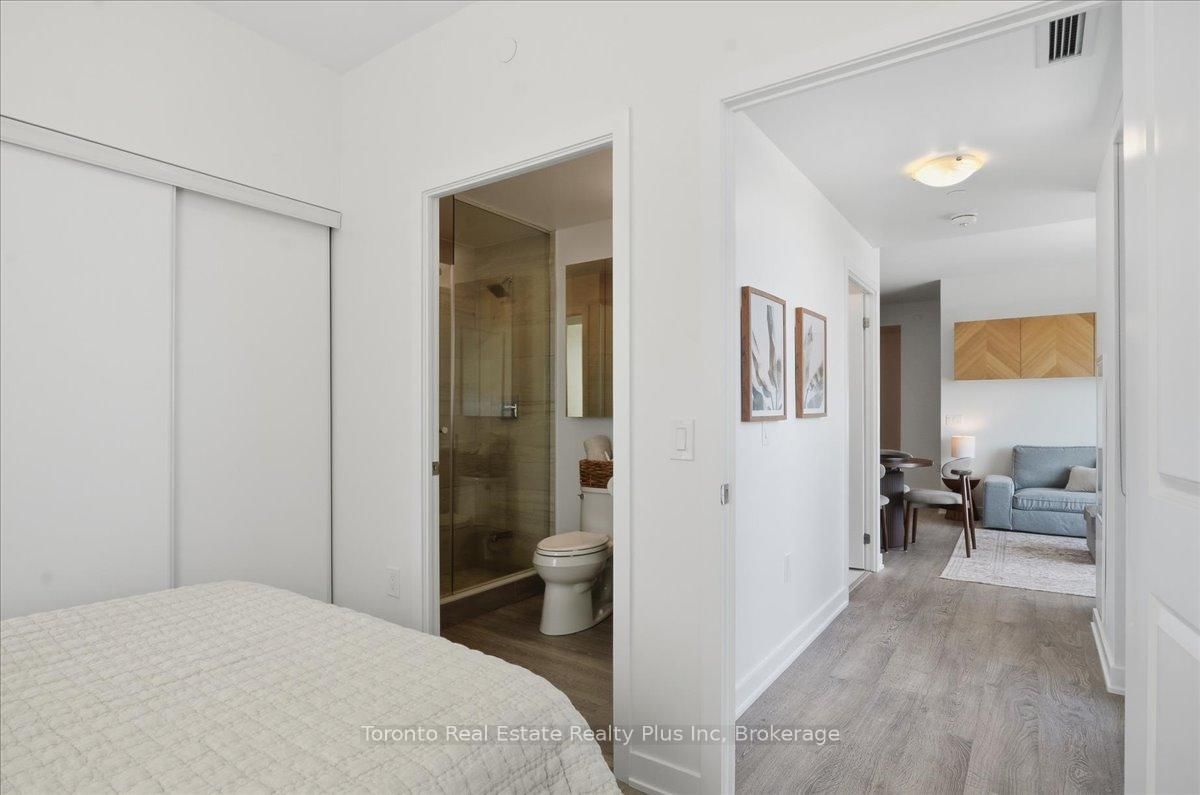 120 Eagle Rock Way • #304 • Vaughan, ON photo 18