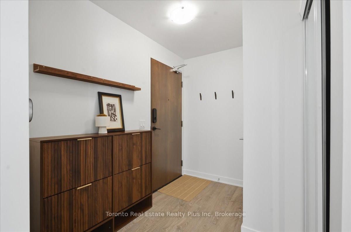 120 Eagle Rock Way • #304 • Vaughan, ON photo 7