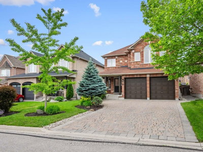 23 Kerr Lane • Aurora, ON photo 2