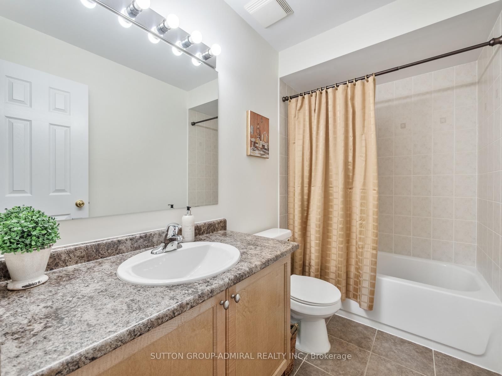 23 Kerr Lane • Aurora, ON photo 42