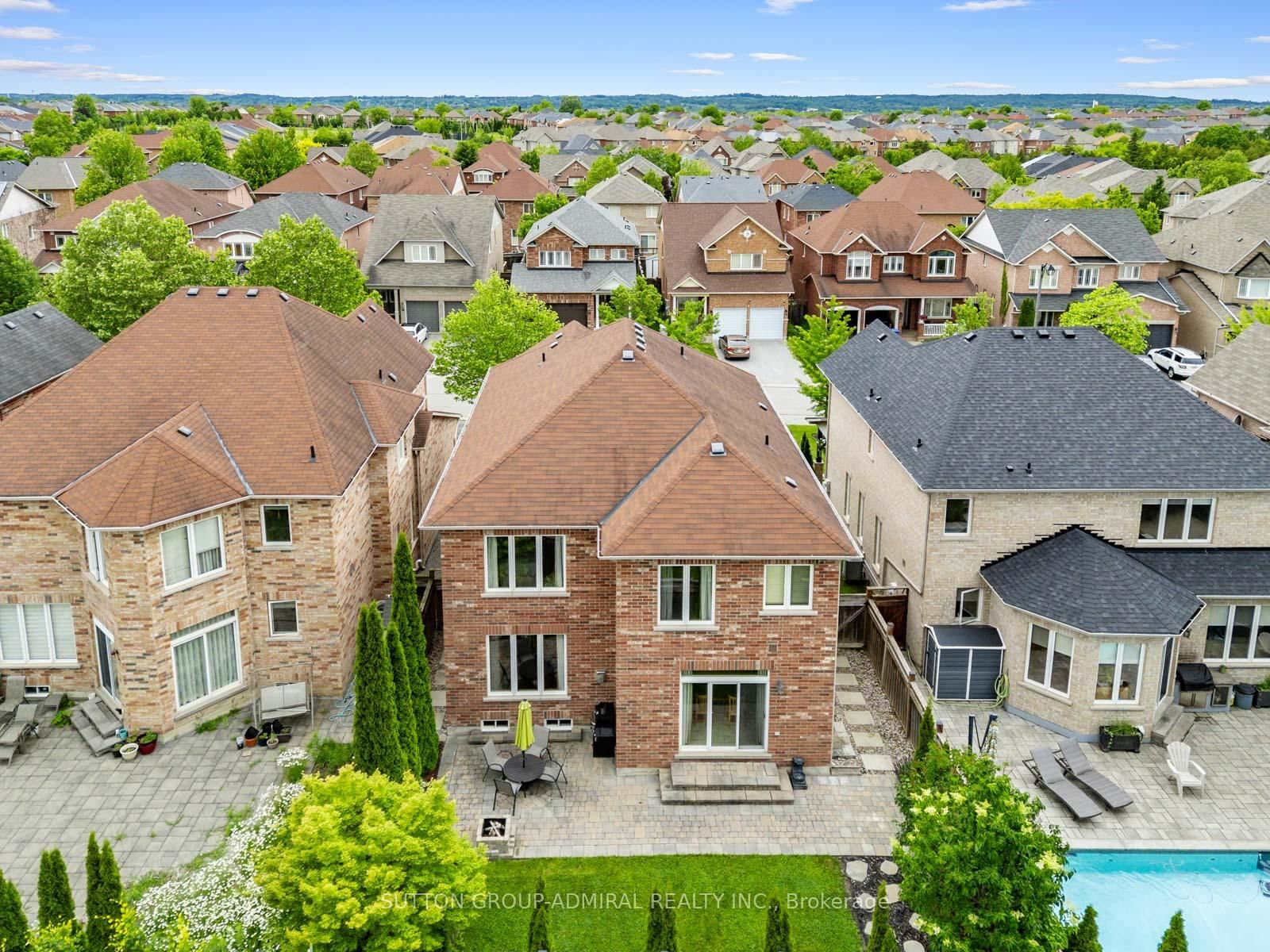 23 Kerr Lane • Aurora, ON photo 48