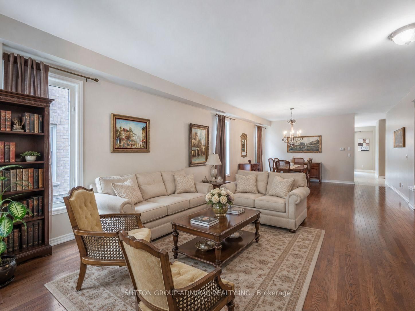 23 Kerr Lane • Aurora, ON photo 9