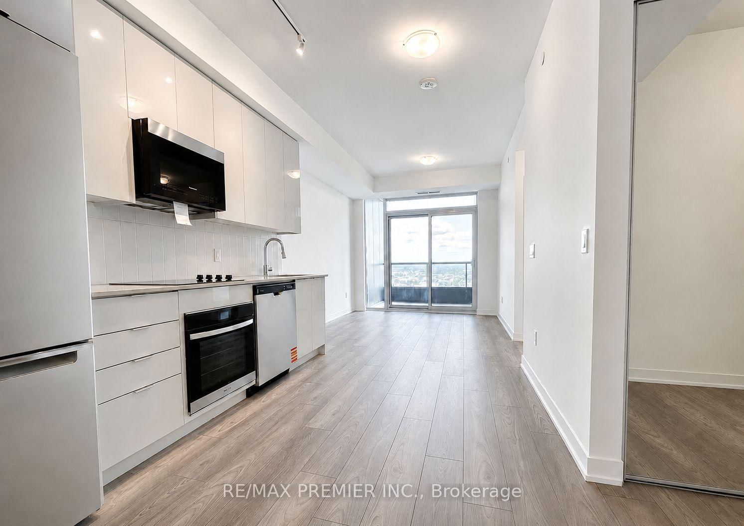 474 Caldari Road • #1707 • Vaughan, ON photo 2