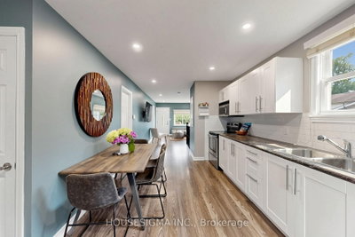 96 Oak Avenue • East Gwillimbury, ON photo 8