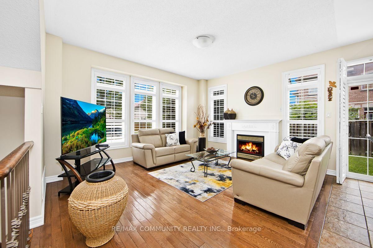 2 Solace Road • Markham, ON photo 9