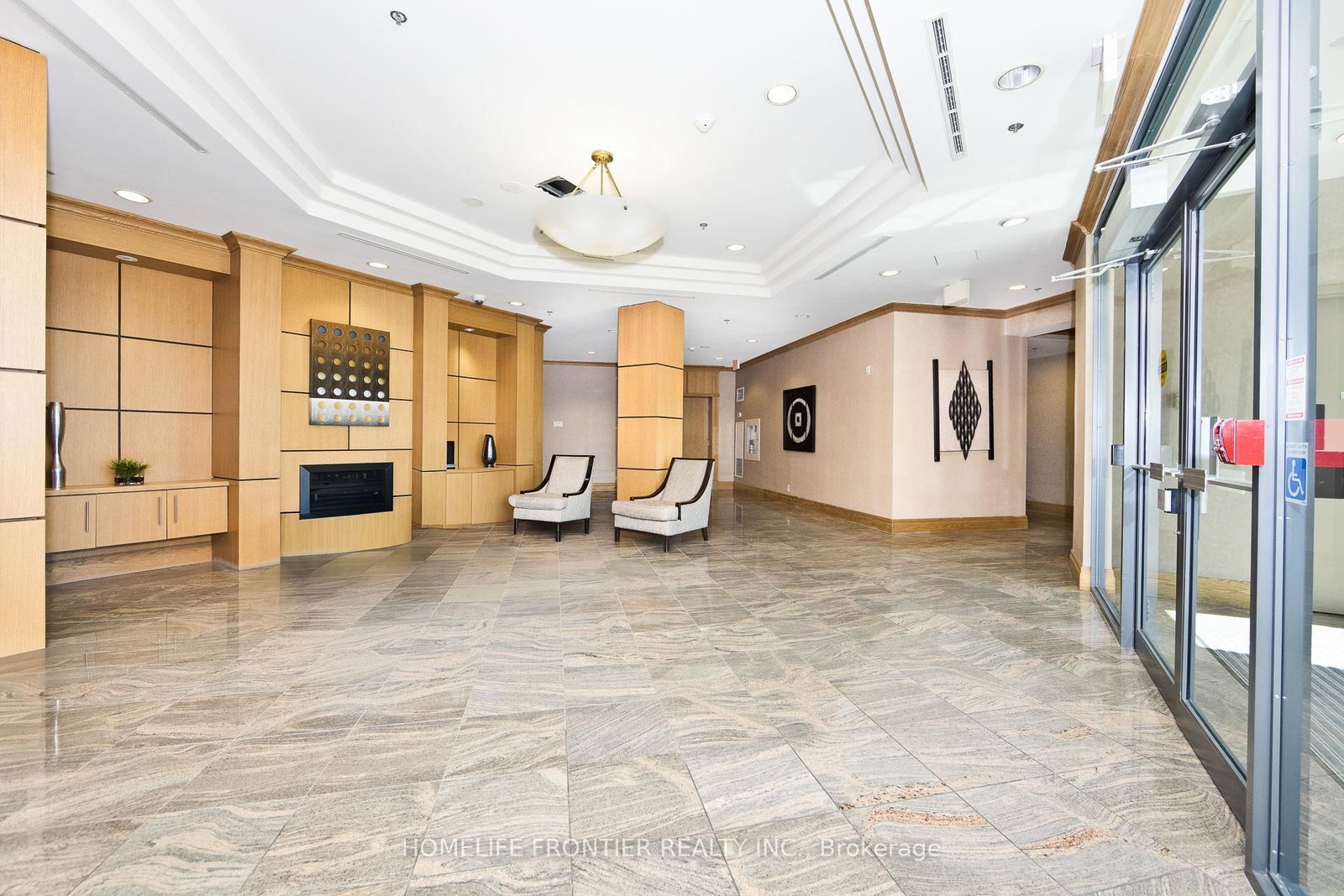 185 Oneida Crescent • #1117 • Richmond Hill, ON photo 3