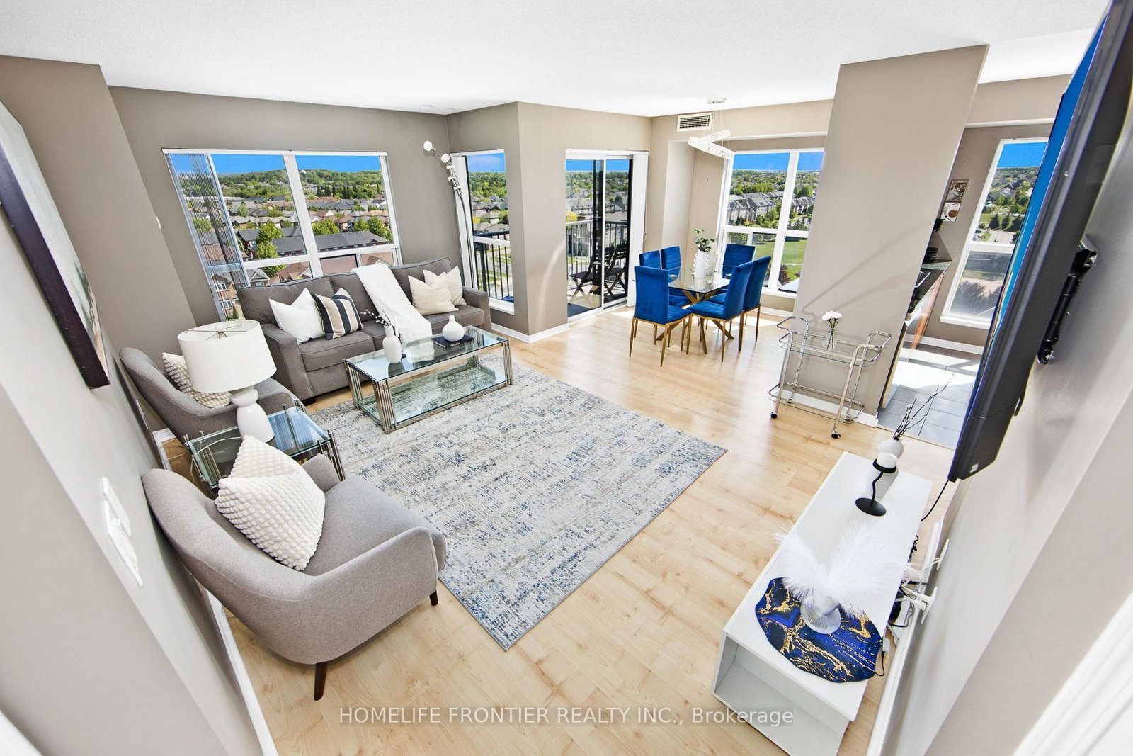 185 Oneida Crescent • #1117 • Richmond Hill, ON photo 4