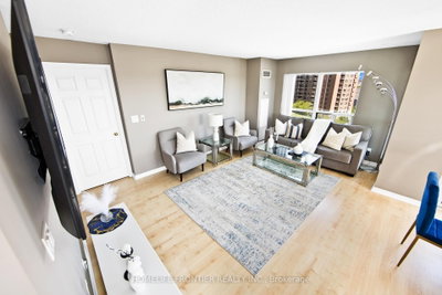 185 Oneida Crescent • #1117 • Richmond Hill, ON photo 6