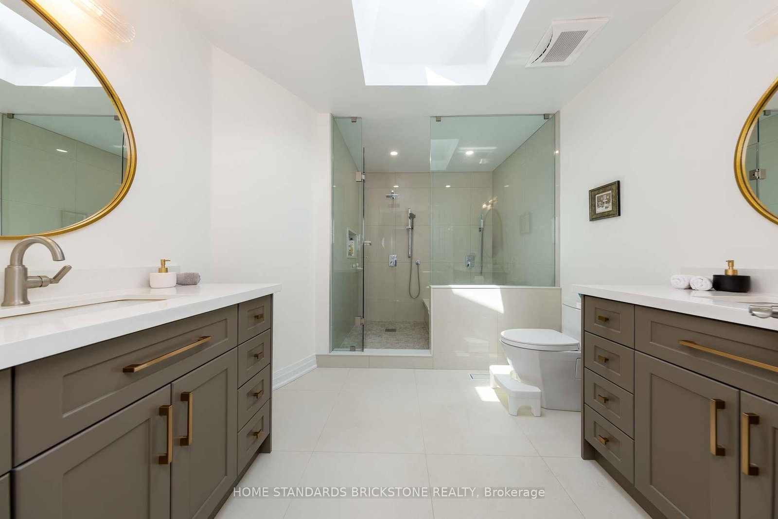 139 Pinewood Drive • Vaughan, ON photo 27