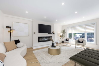 139 Pinewood Drive • Vaughan, ON photo 9