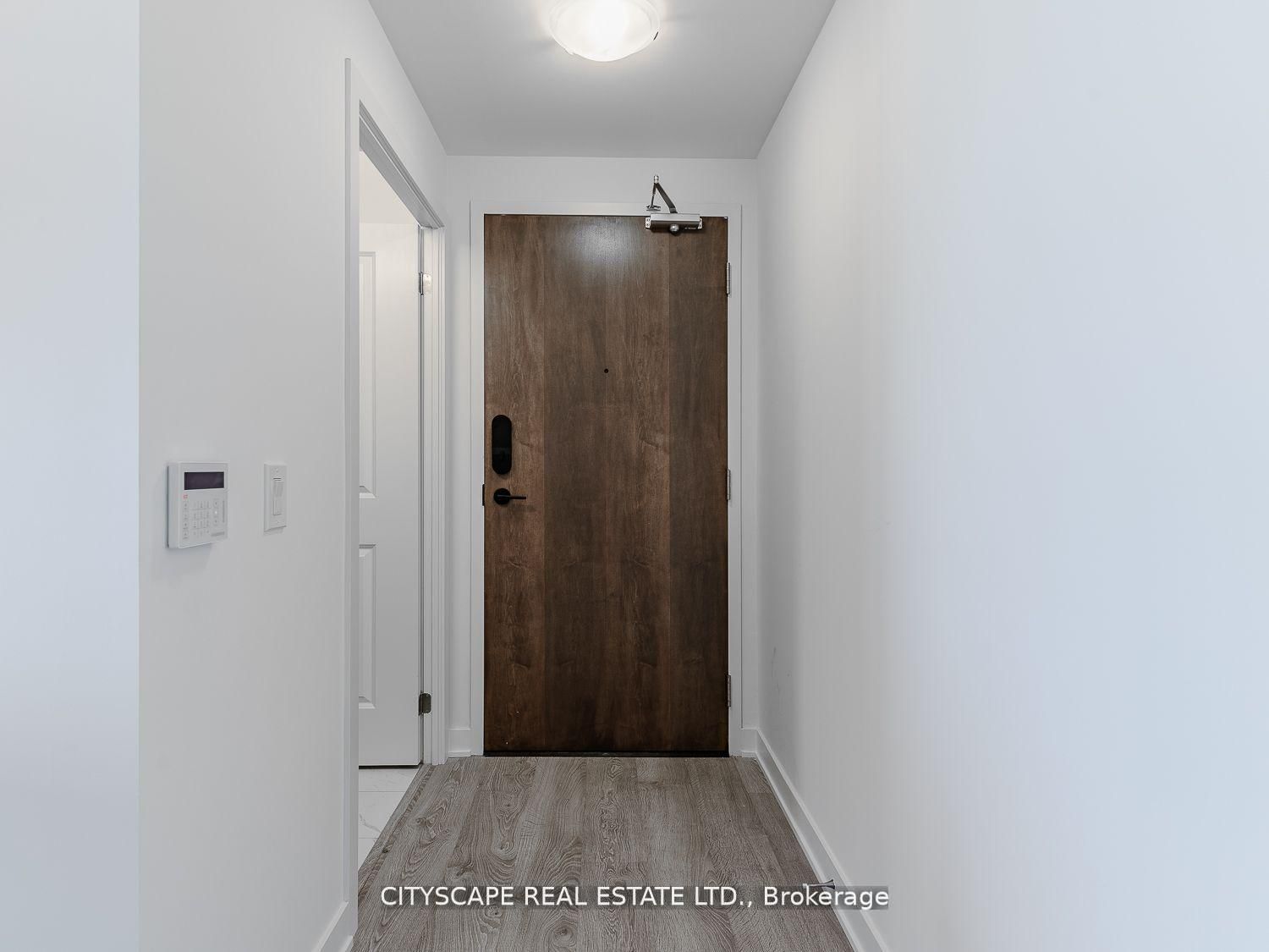 120 Eagle Rock Way • #405 • Vaughan, ON photo 7