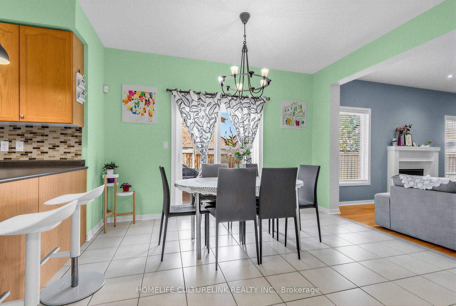 93 Greenwood Road • Whitchurch-Stouffville, ON photo 10