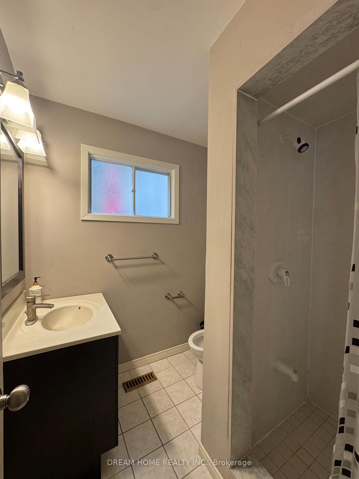 31 Markhaven Road • Markham, ON photo 9