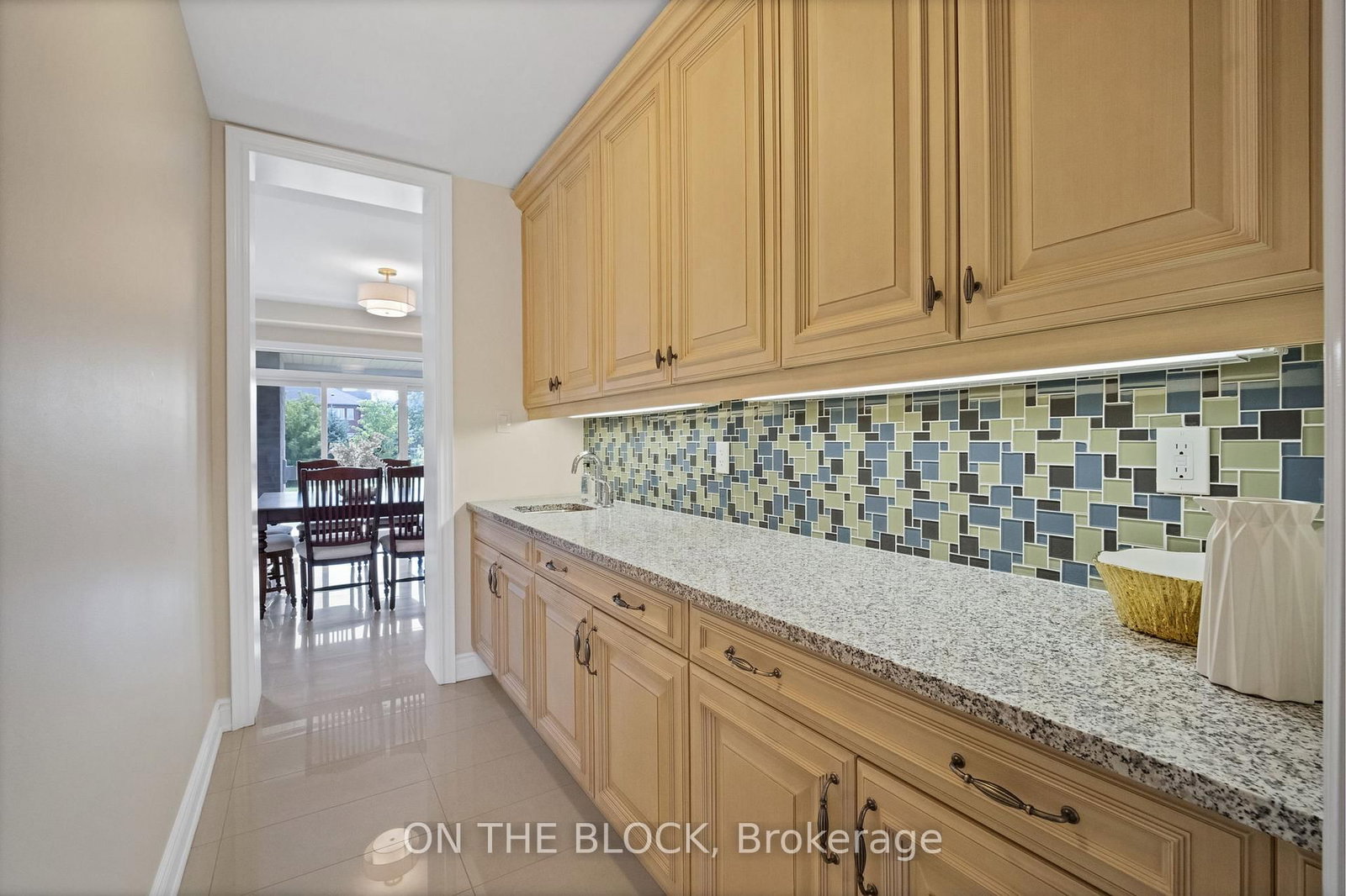 24 Whitewood Drive • Whitchurch-Stouffville, ON photo 18