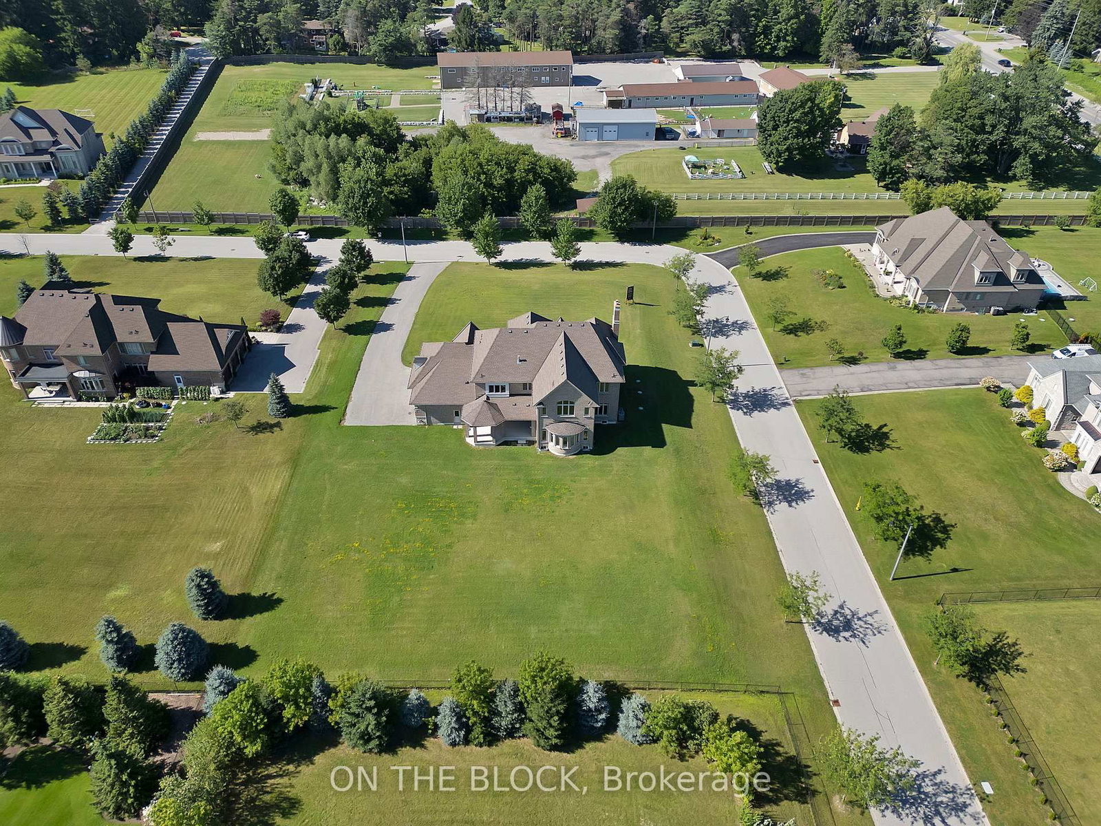24 Whitewood Drive • Whitchurch-Stouffville, ON photo 49