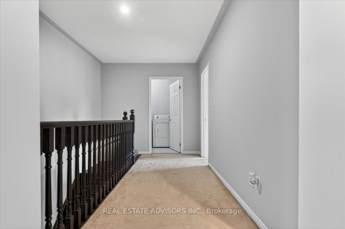 556 Forsyth Farm Drive • Whitchurch-Stouffville, ON photo 23