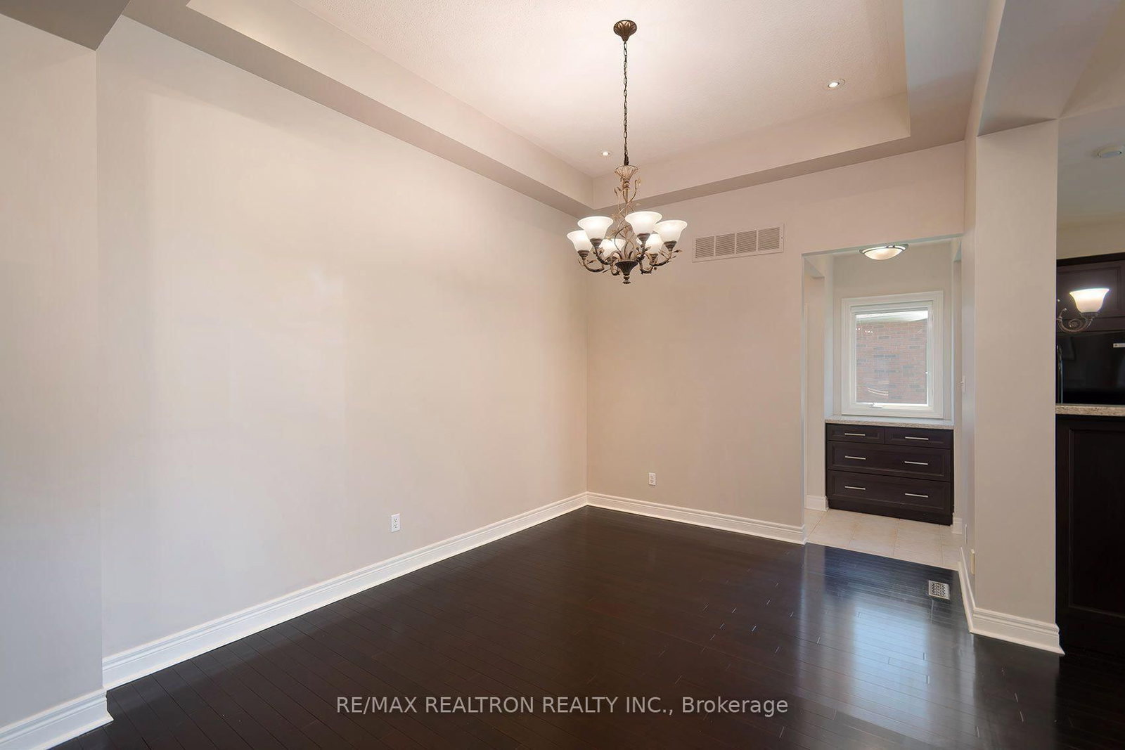 14 Hagen Hollow • Whitchurch-Stouffville, ON photo 21