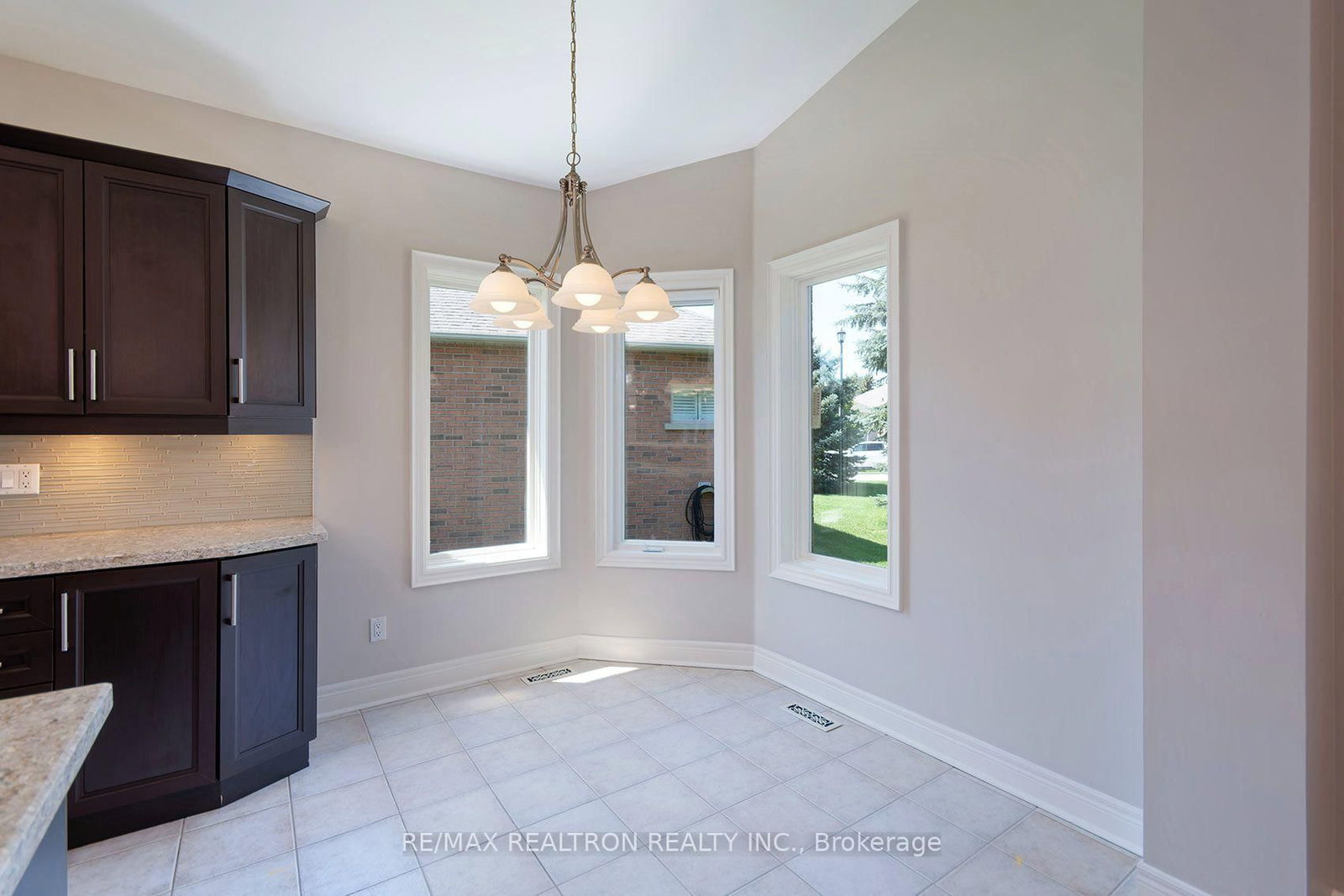 14 Hagen Hollow • Whitchurch-Stouffville, ON photo 26