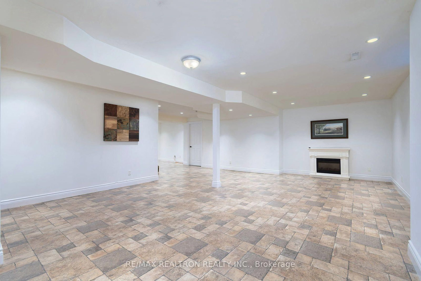14 Hagen Hollow • Whitchurch-Stouffville, ON photo 41