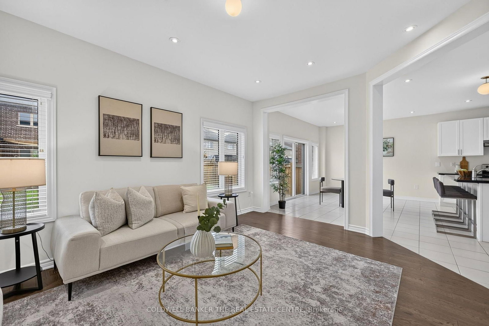 1048 Barton Way • Innisfil, ON photo 11