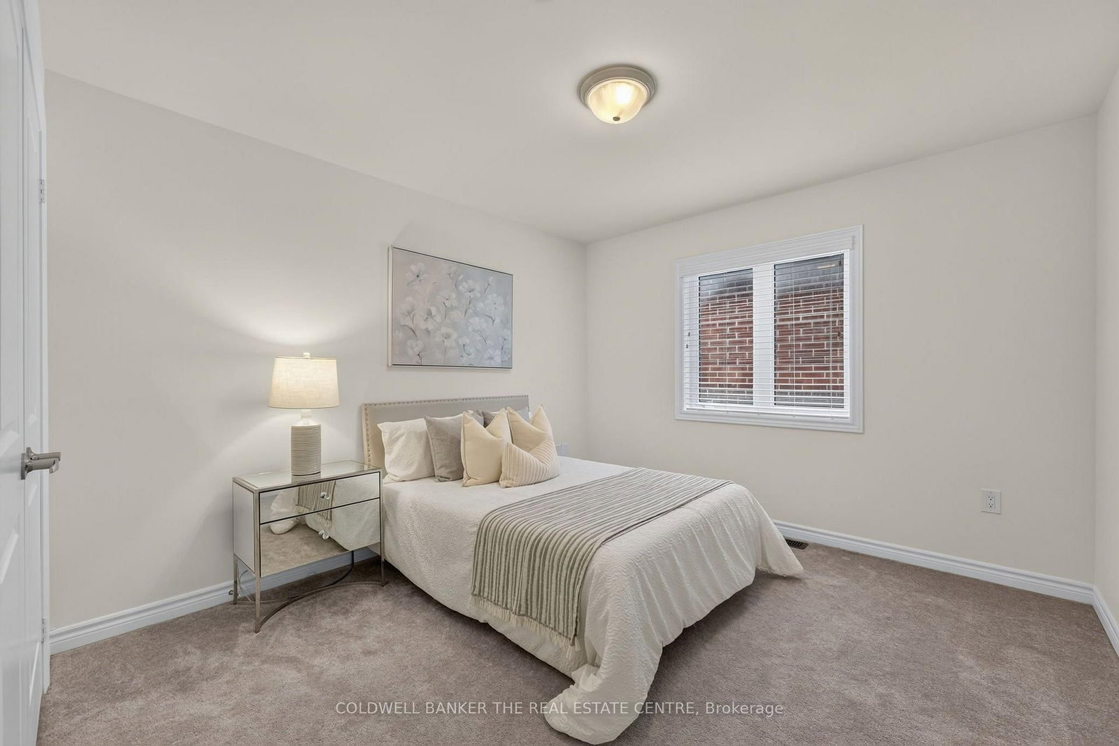 1048 Barton Way • Innisfil, ON photo 17