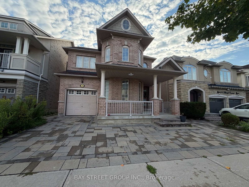 56 Albright (Lower) Crescent