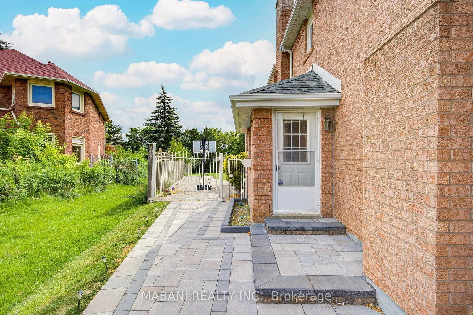 38 Marchwood Crescent • Richmond Hill, ON photo 41