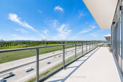 325 South Park Road • #325-PH9 • Markham, ON photo 4