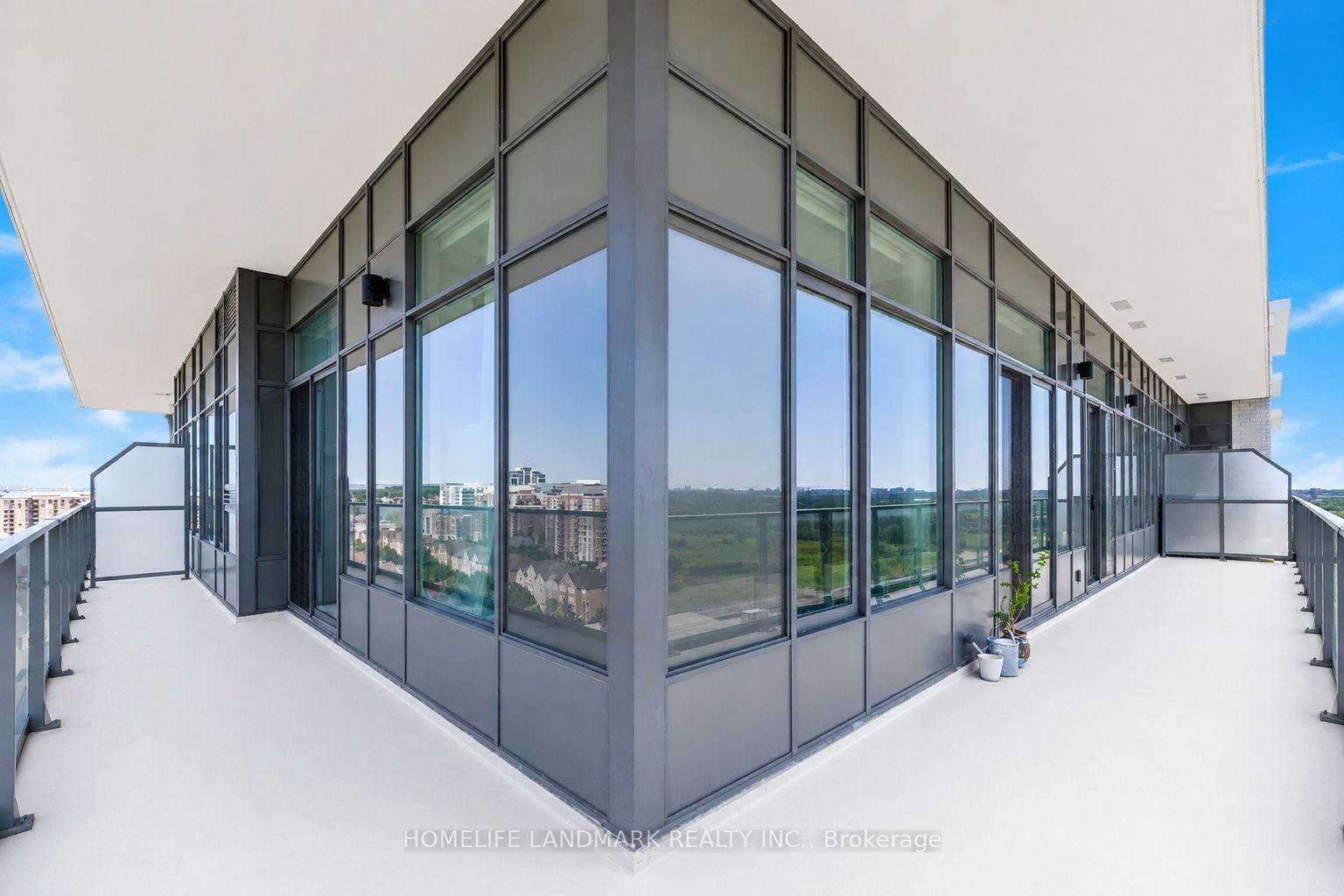 325 South Park Road • #325-PH9 • Markham, ON photo 5